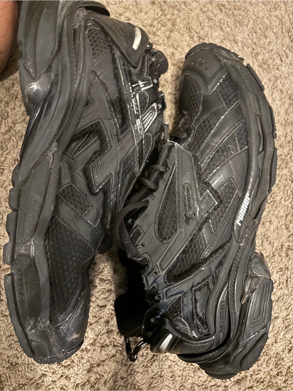 Balenciaga Black Runner Sneakers - Picture 6 of 6